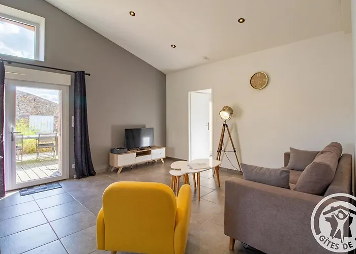 Moderne Et Confortable Proche Cholet, Nantes Et Puy Du Fou, Avec Terrasse Et Près D'un étang - Fr-1-622-43 * La Renaudiere